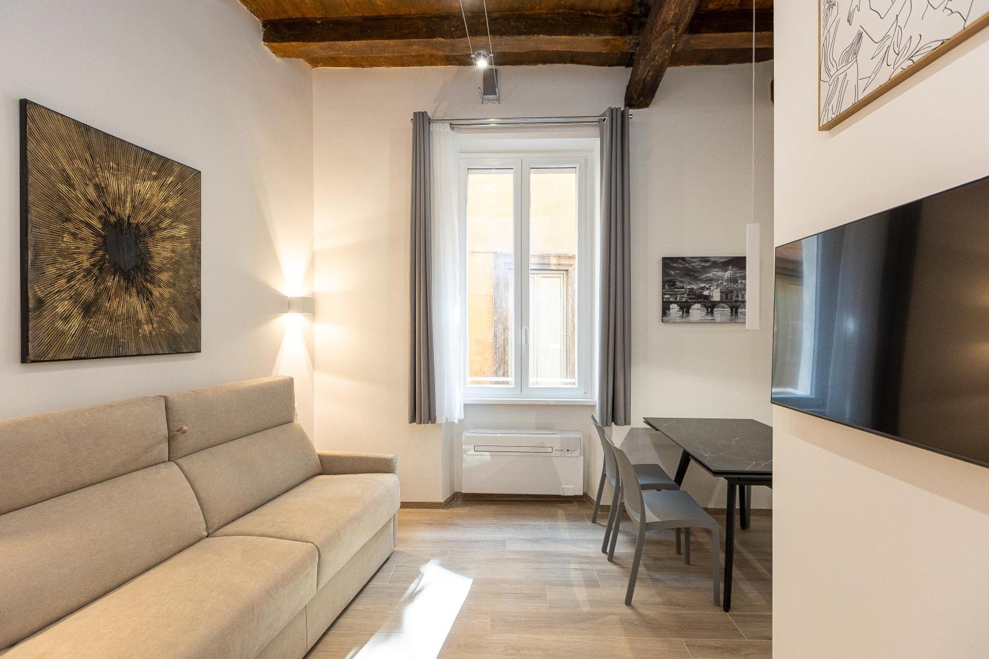 Apartment Navona Modern By In Rom
