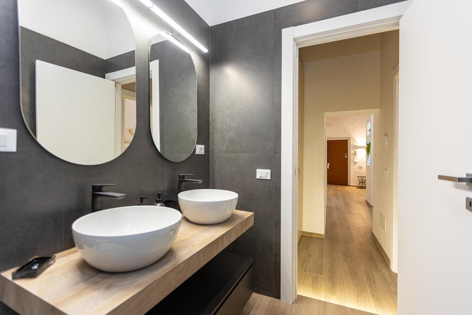 Navona Modern By In Apartment