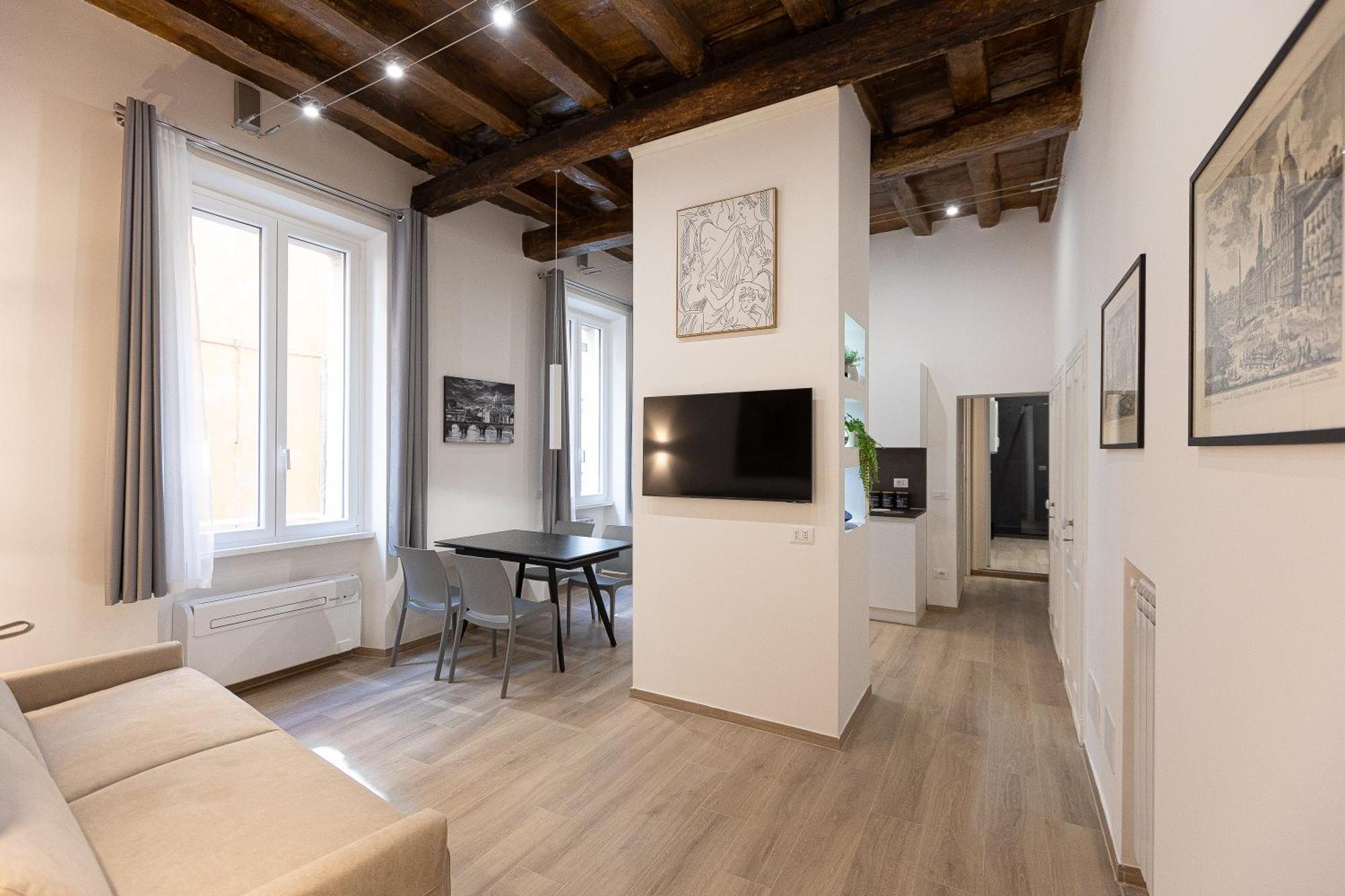 Navona Modern By In Rom